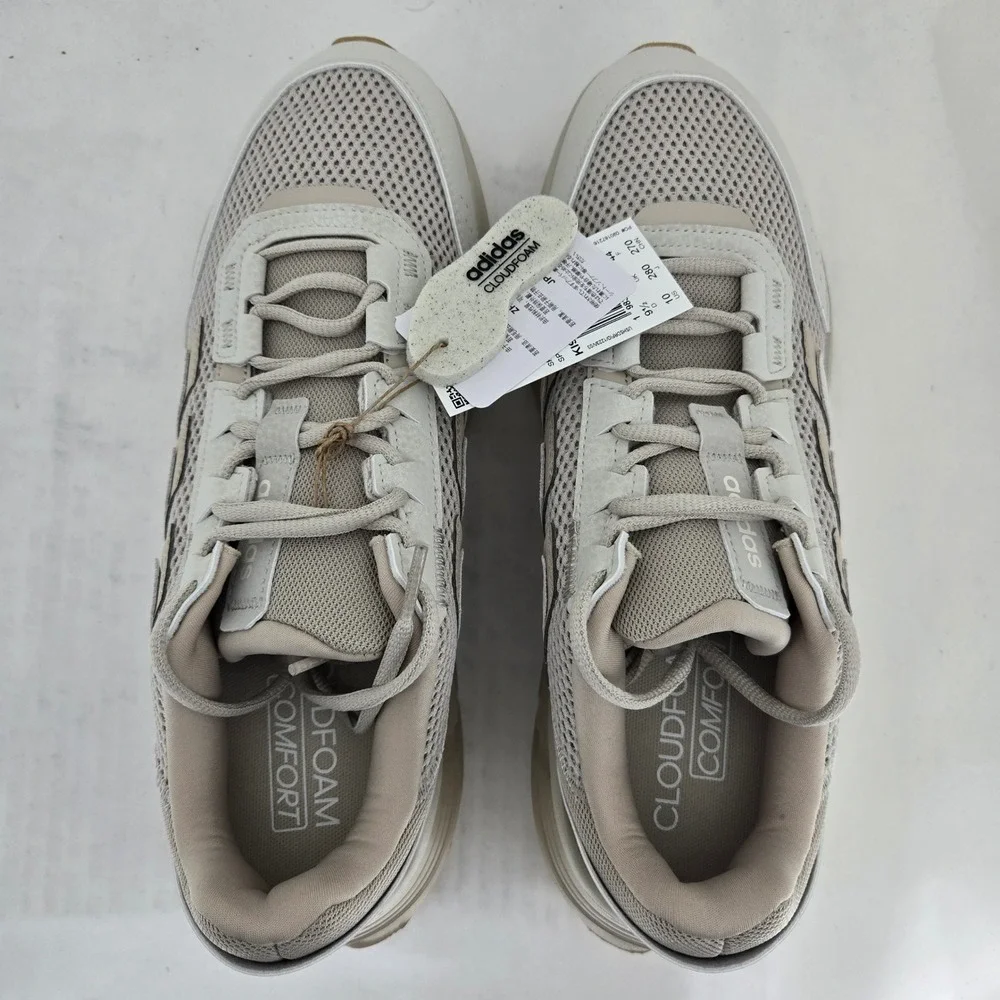 Adidas Astrastar Mens 10 Sportswear Shoes Tan White KI9249 Cloudfoam Sneakers